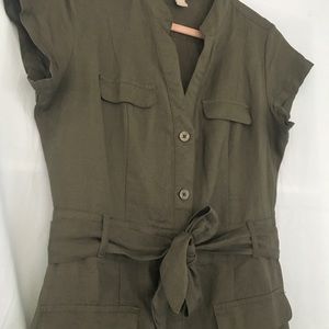 Banana Republic | Olive Green Front Tie Dress